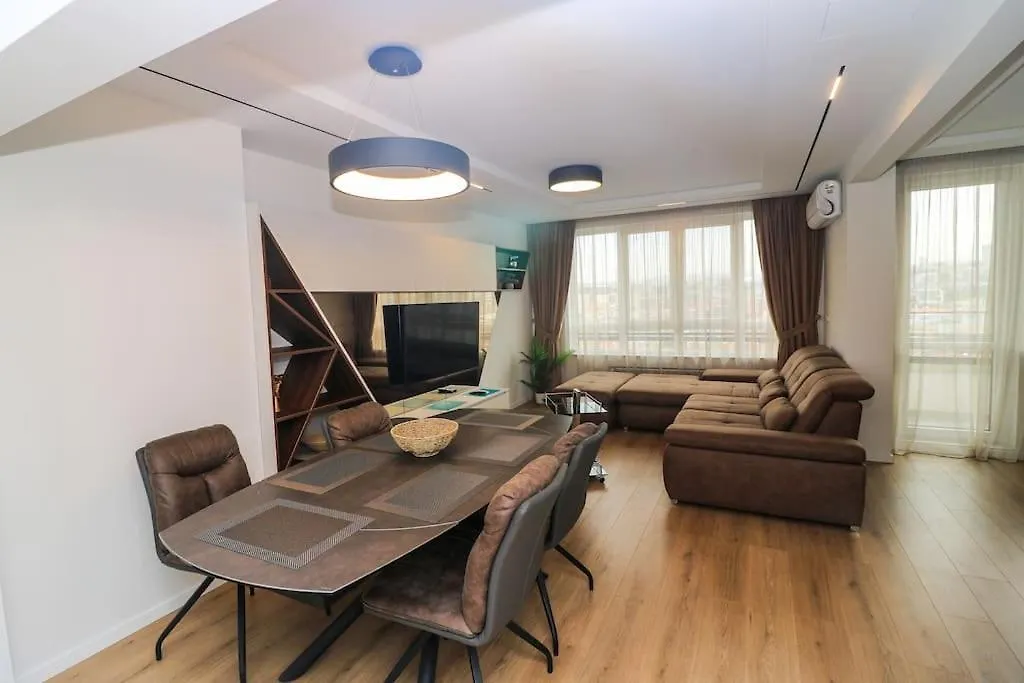 Gran Capital Top Central Apartment Sofia