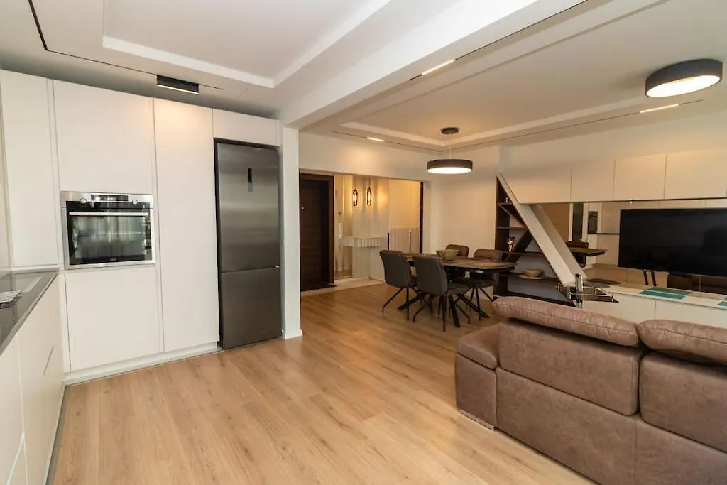 Contatti di Gran Capital Top Central Apartment